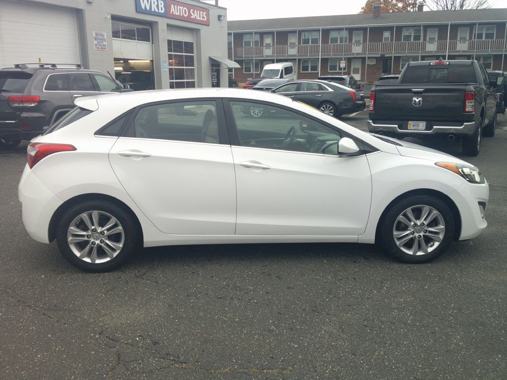 2014 Hyundai Elantra Image 8