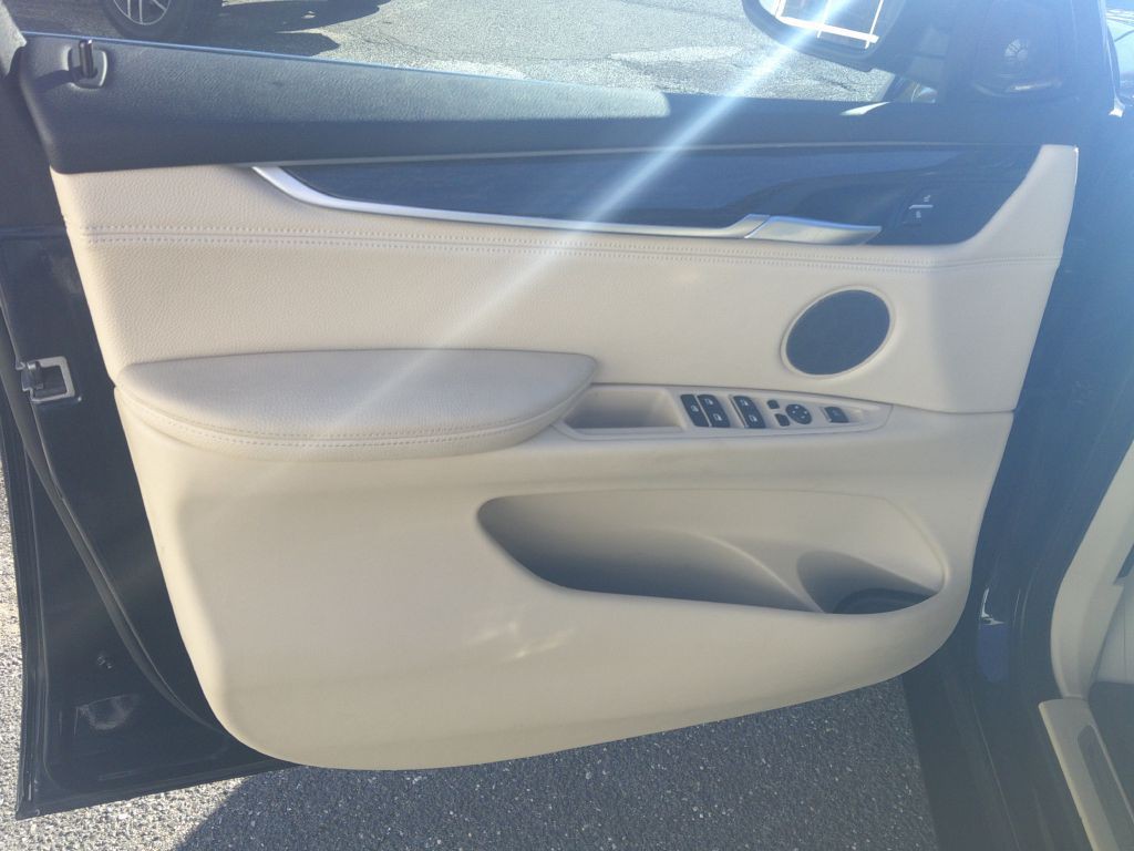 2015 BMW X5 Image 10