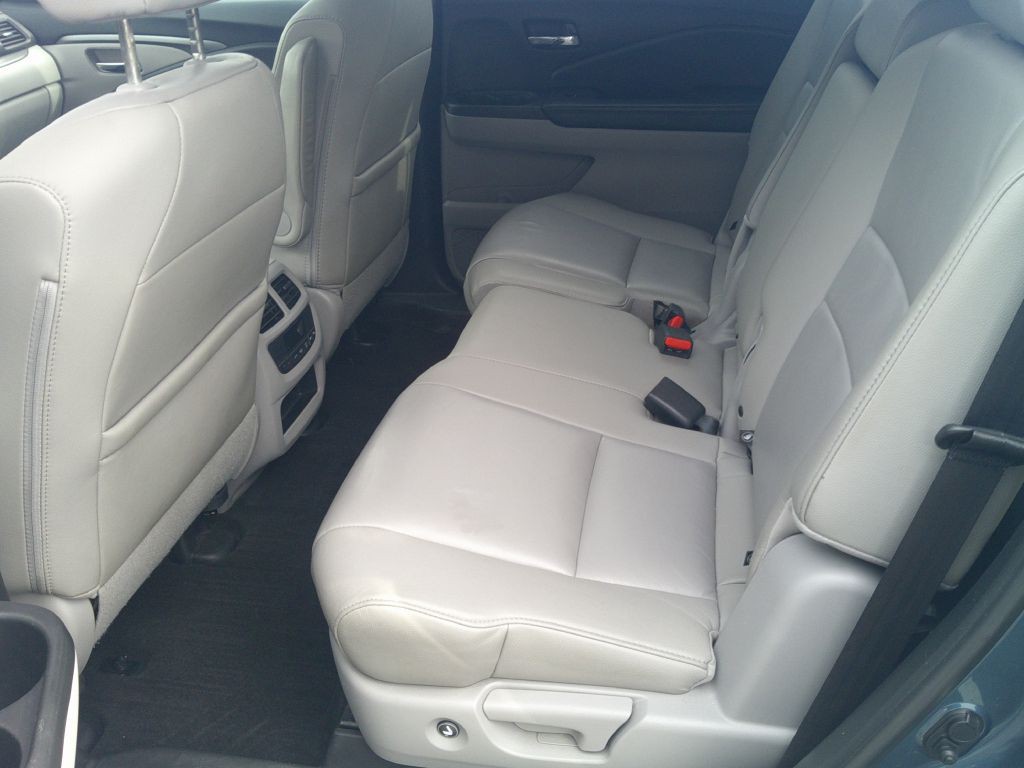 2016 Honda Pilot Image 6