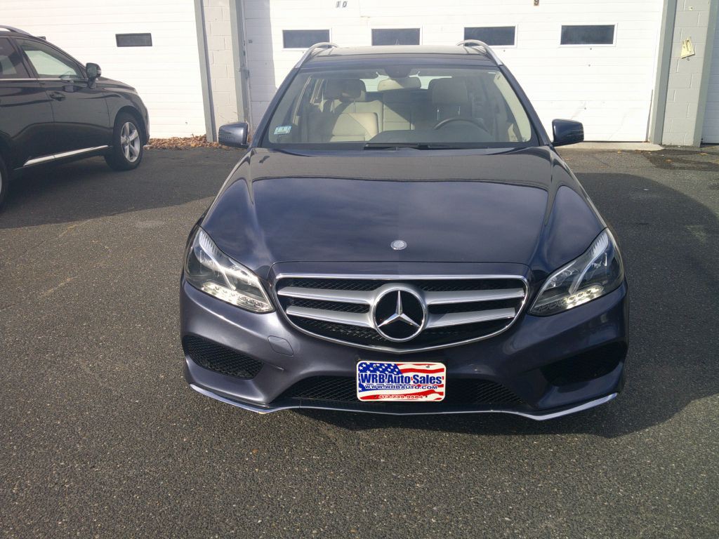 2015 Mercedes-Benz E-Class Image 2