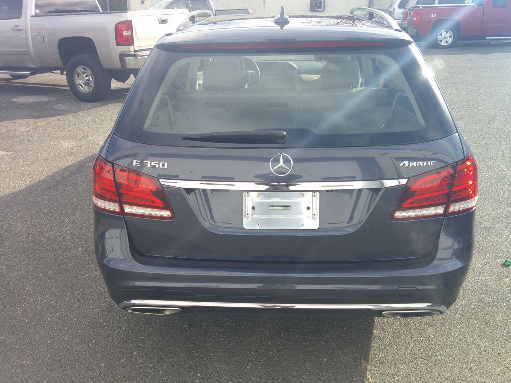 2015 Mercedes-Benz E-Class Image 5