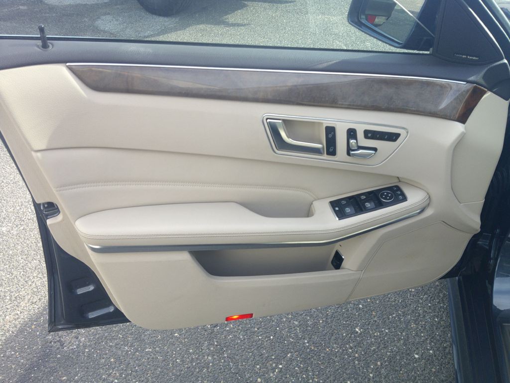 2015 Mercedes-Benz E-Class Image 8