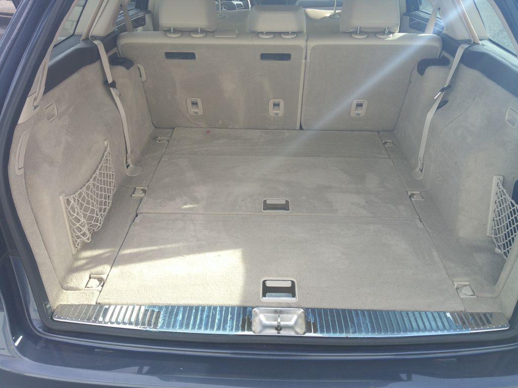 2015 Mercedes-Benz E-Class Image 10