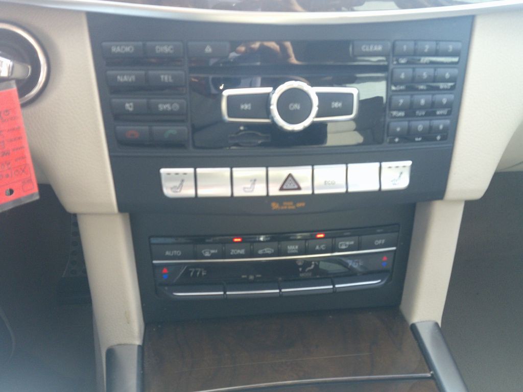 2015 Mercedes-Benz E-Class Image 14