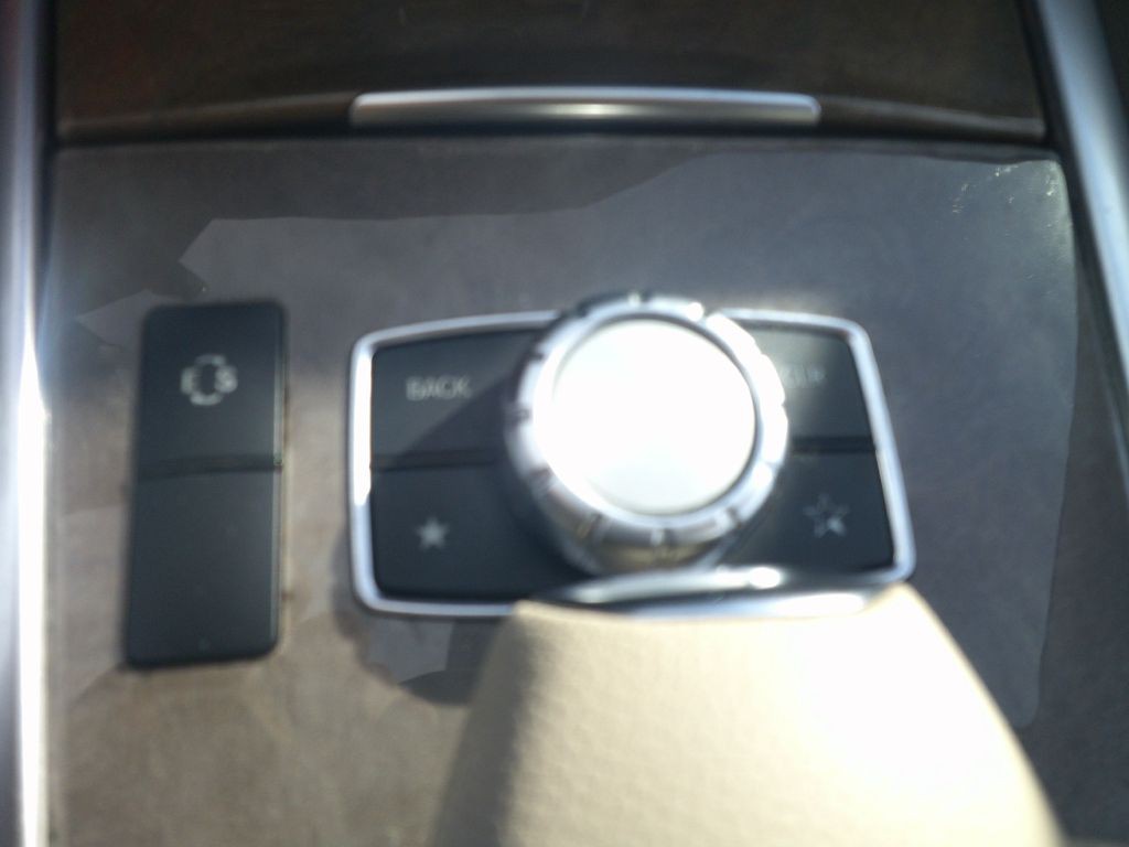 2015 Mercedes-Benz E-Class Image 15