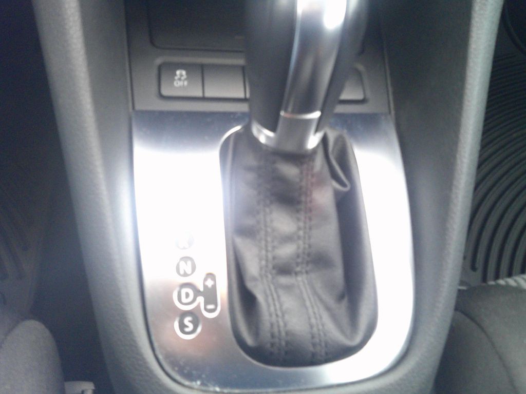 2014 Volkswagen Jetta Image 16