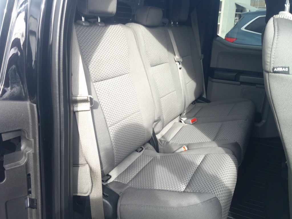 2016 Ford F-150 Image 12