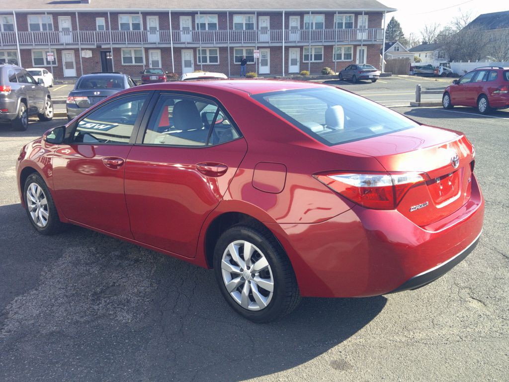2015 Toyota Corolla Image 6