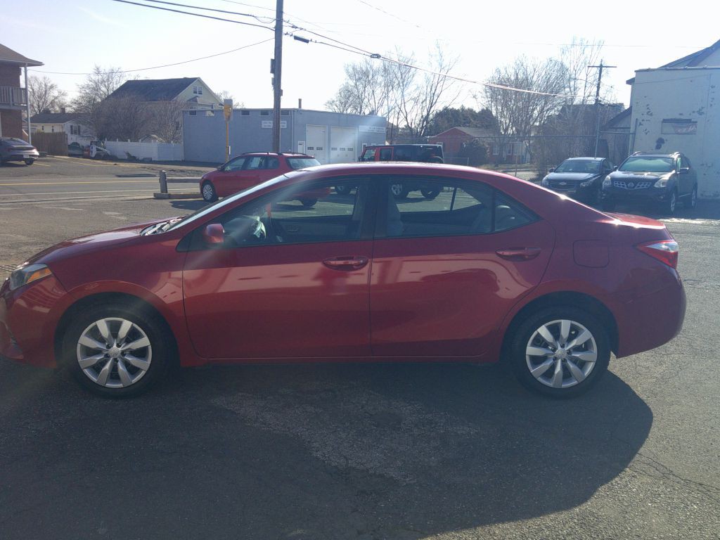 2015 Toyota Corolla Image 7