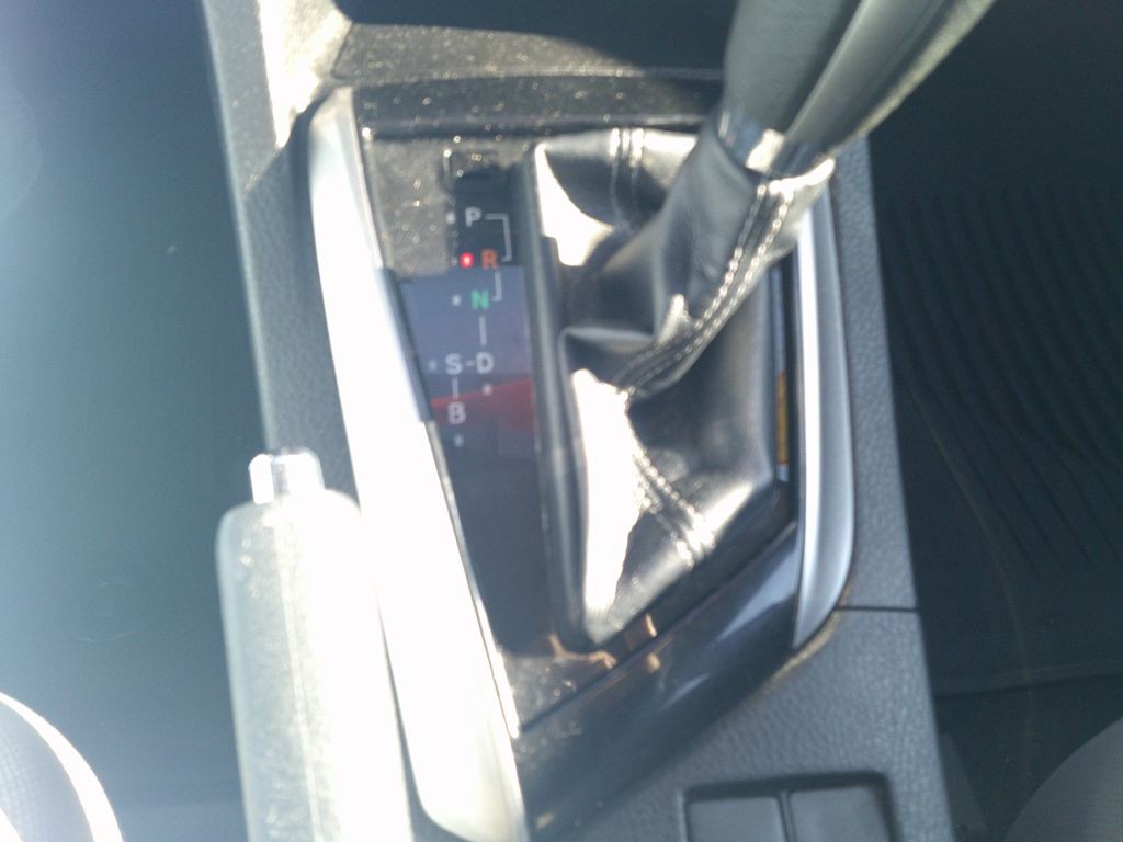 2015 Toyota Corolla Image 14