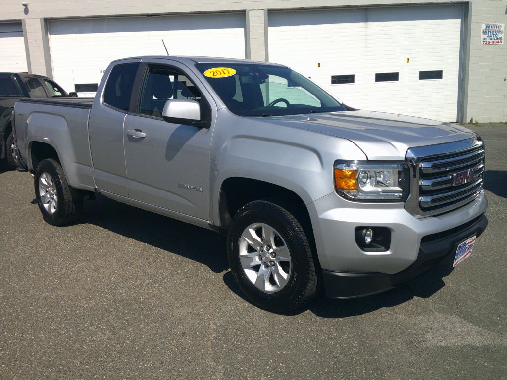 2017 GMC Canyon Image 1