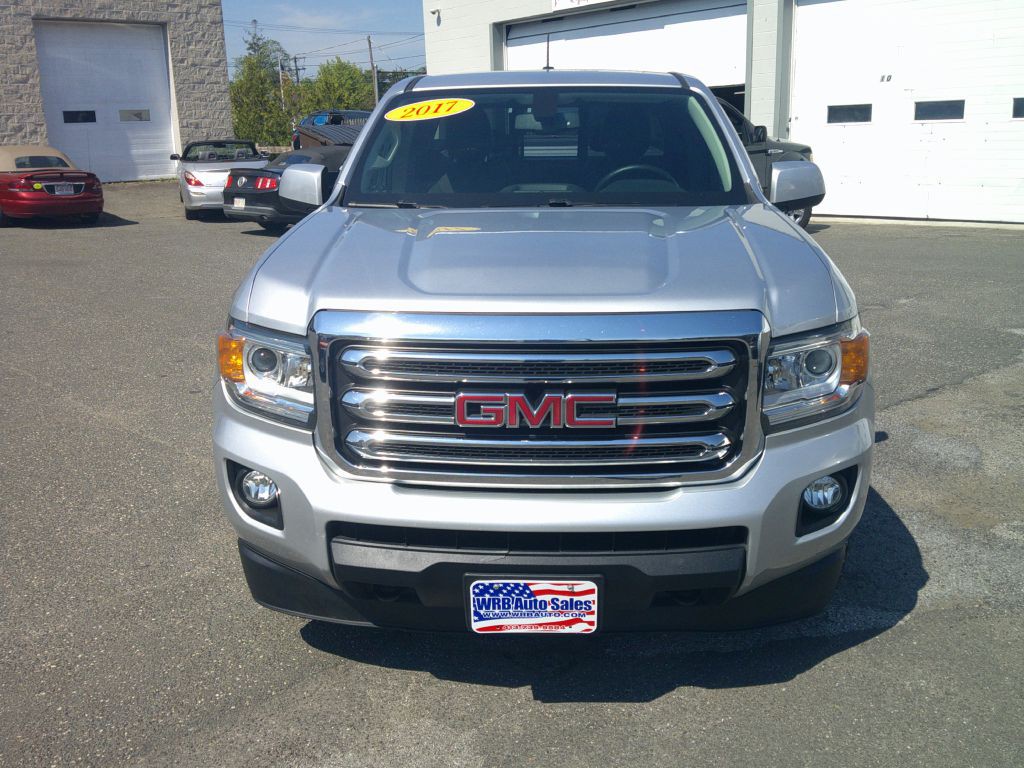 2017 GMC Canyon Image 2