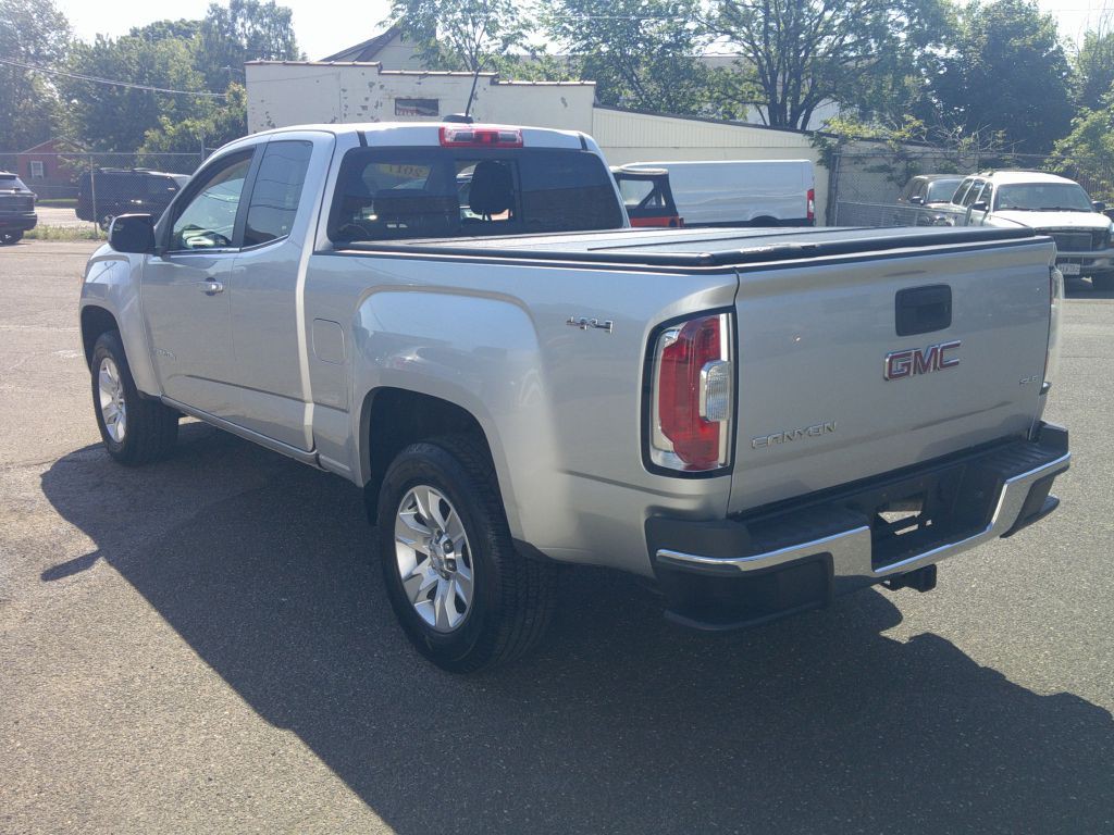 2017 GMC Canyon Image 5