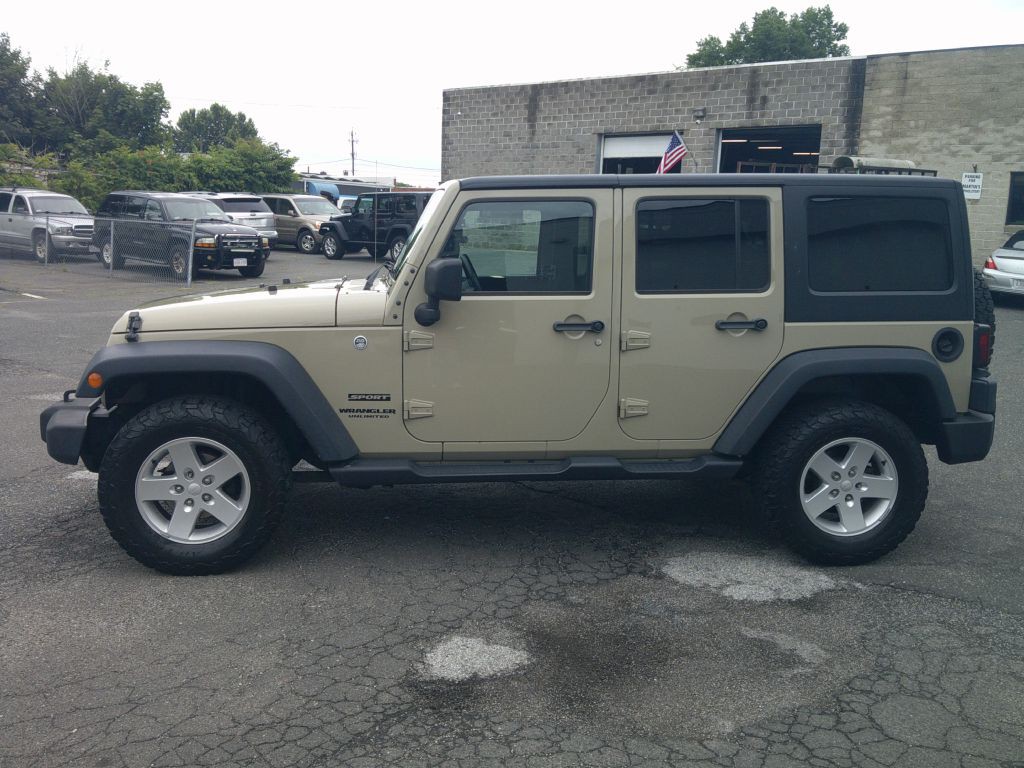 2017 Jeep Wrangler Unlimited Image 4