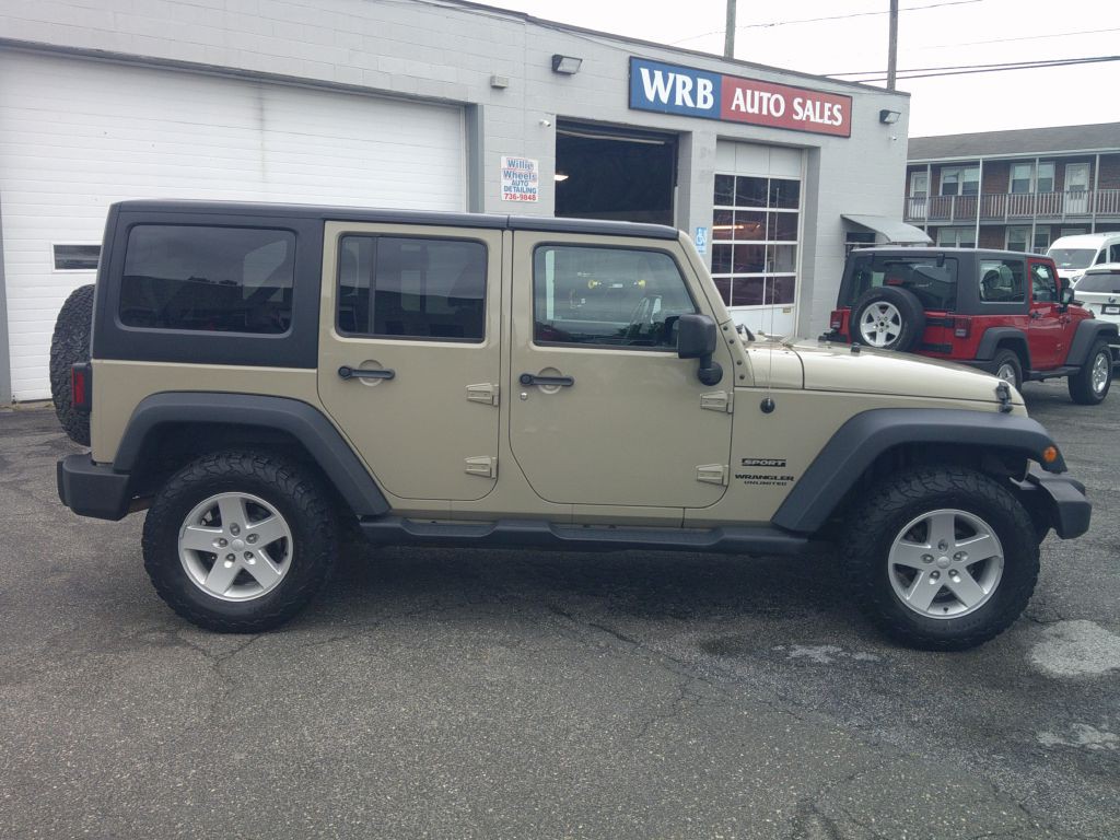 2017 Jeep Wrangler Unlimited Image 8