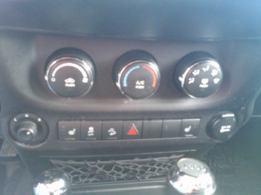 2017 Jeep Wrangler Unlimited Image 20