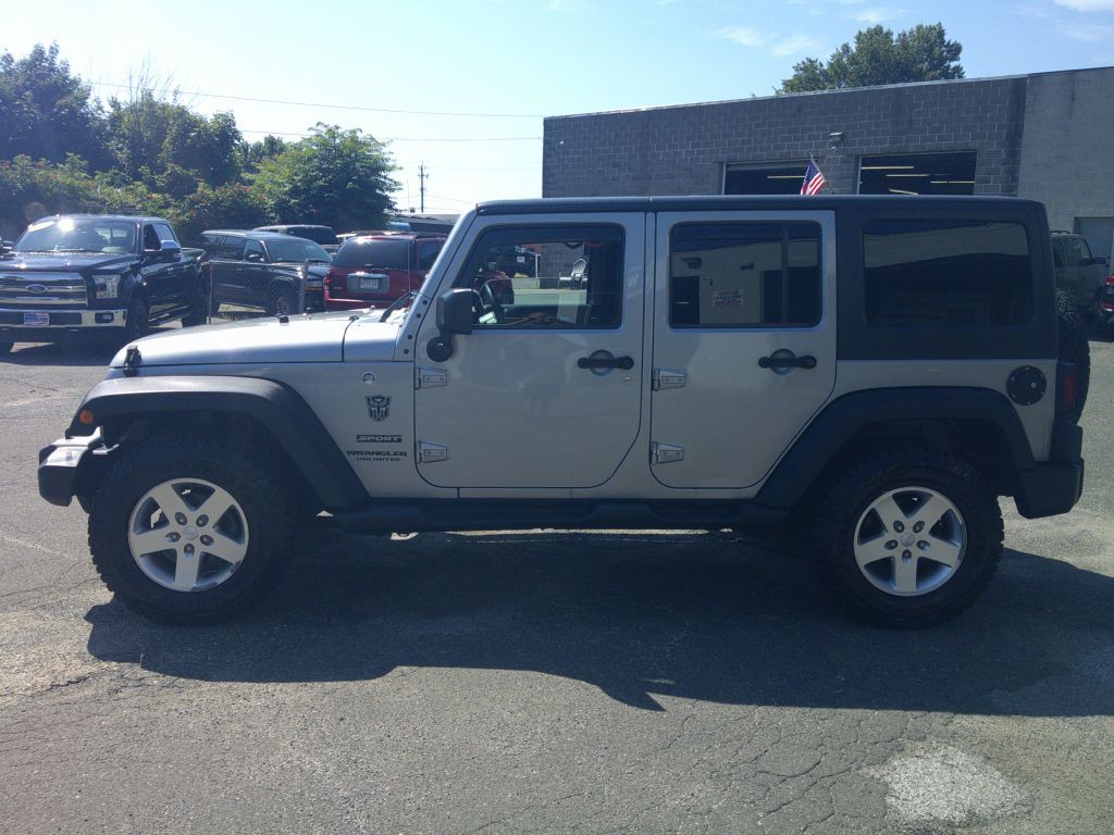 2016 Jeep Wrangler Unlimited Image 4