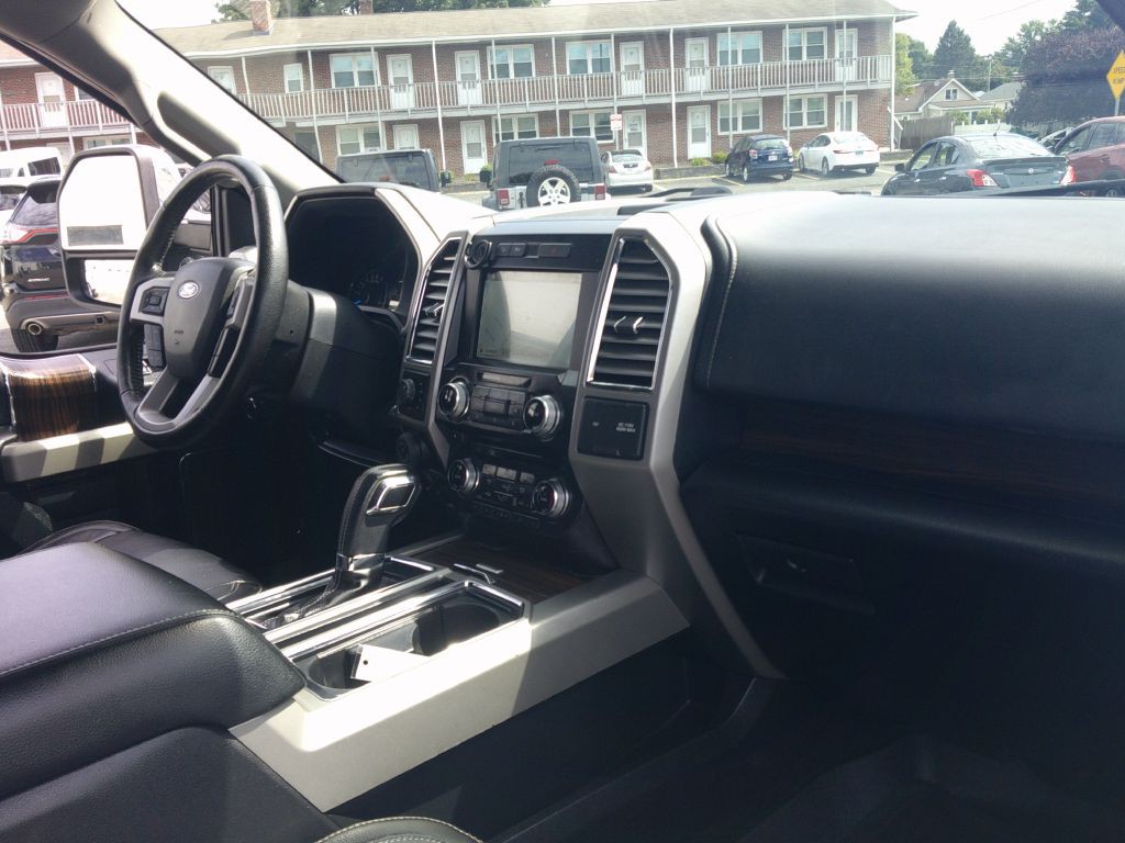 2016 Ford F-150 Image 11