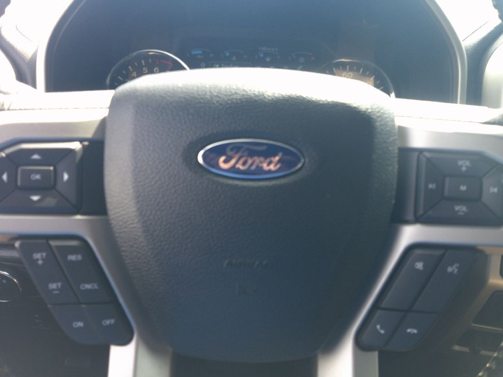2016 Ford F-150 Image 20