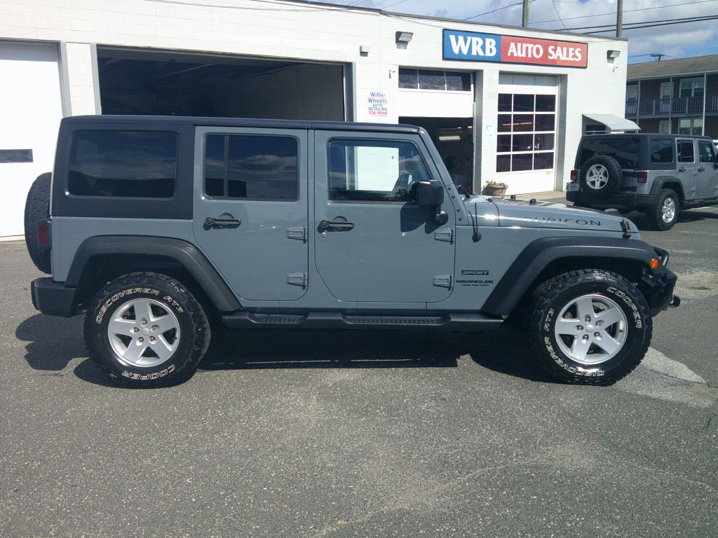 2015 Jeep Wrangler Unlimited Image 8
