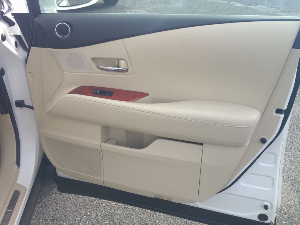 2012 Lexus RX Image 11