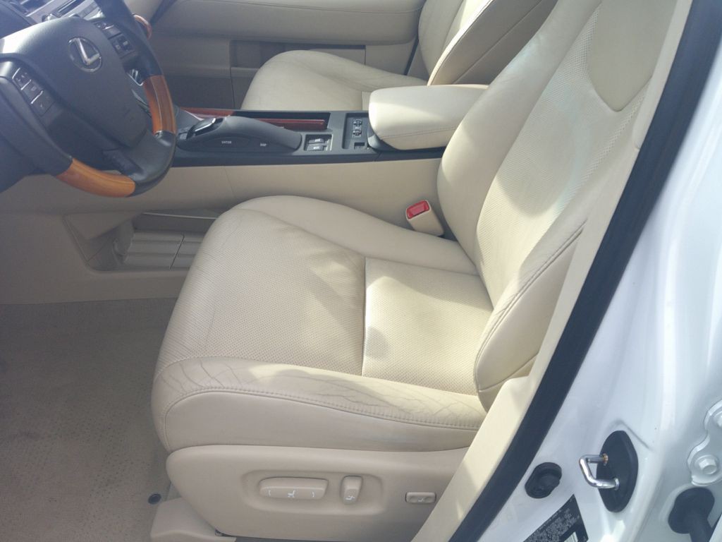 2012 Lexus RX Image 13