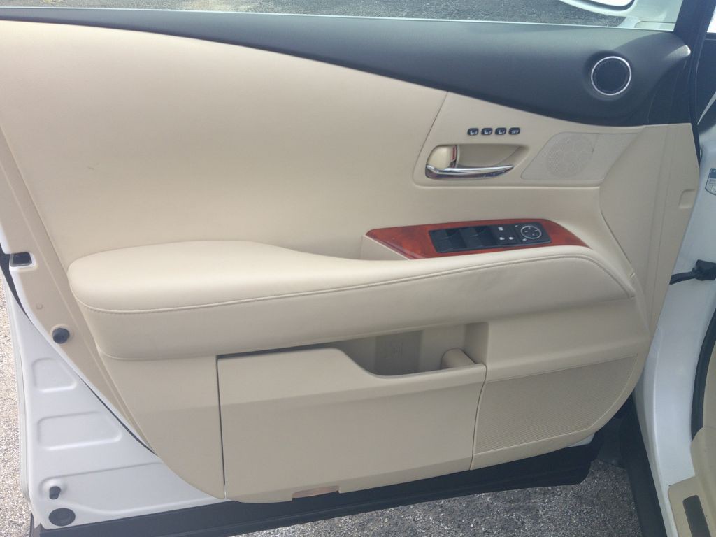 2012 Lexus RX Image 15