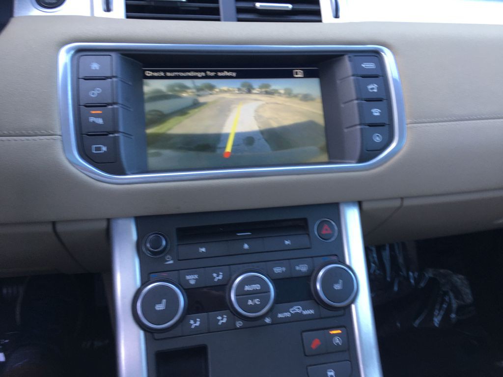 2016 Land Rover Range Rover Evoque Image 8