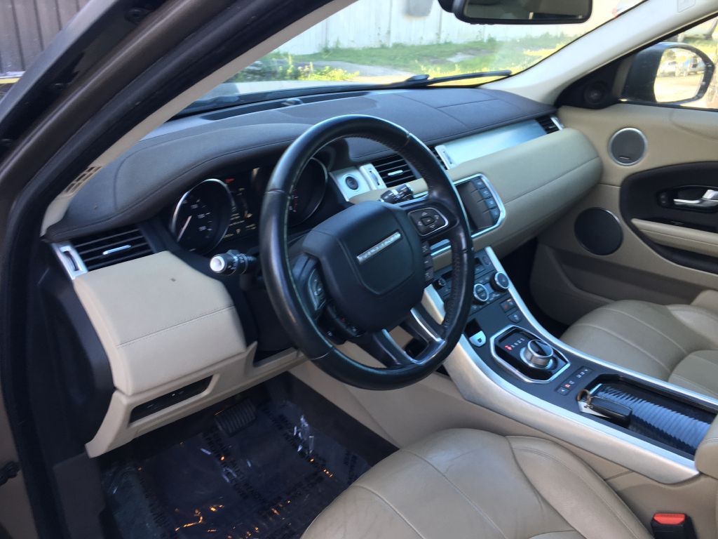 2016 Land Rover Range Rover Evoque Image 11