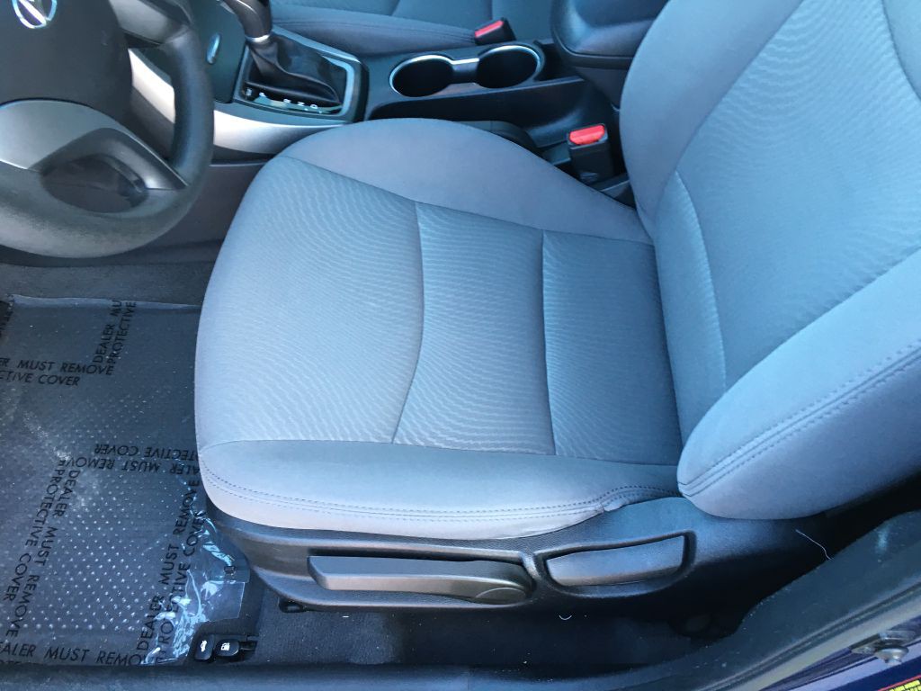 2015 Hyundai Elantra Image 12