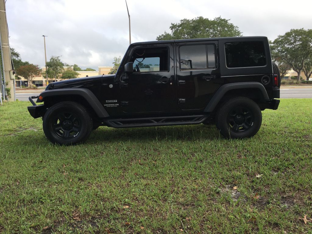 2015 Jeep Wrangler Unlimited Image 3