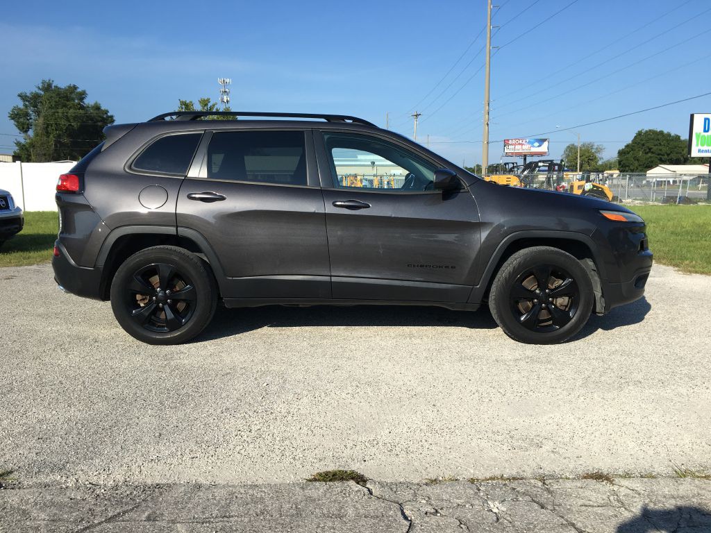 2015 Jeep Cherokee Image 8