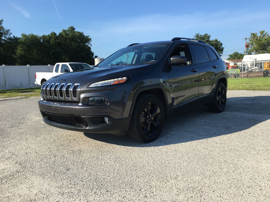 2015 Jeep Cherokee Image 1