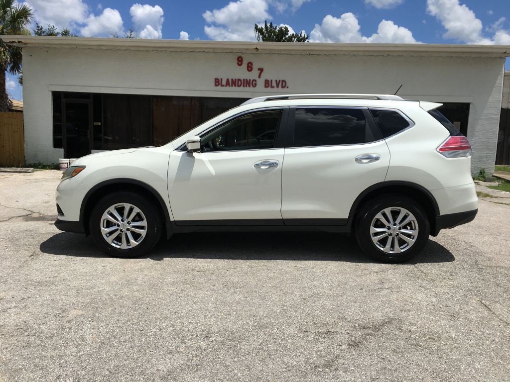 2016 Nissan Rogue Image 4