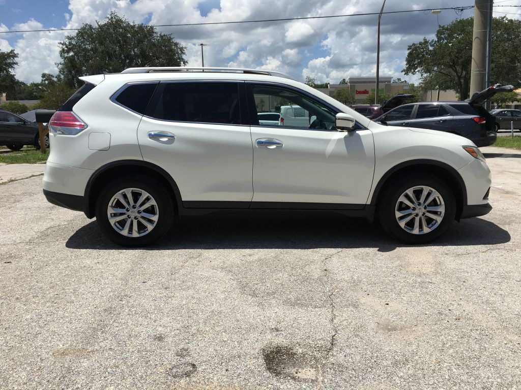 2016 Nissan Rogue Image 5