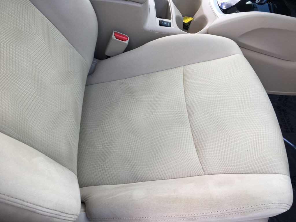 2016 Nissan Rogue Image 13