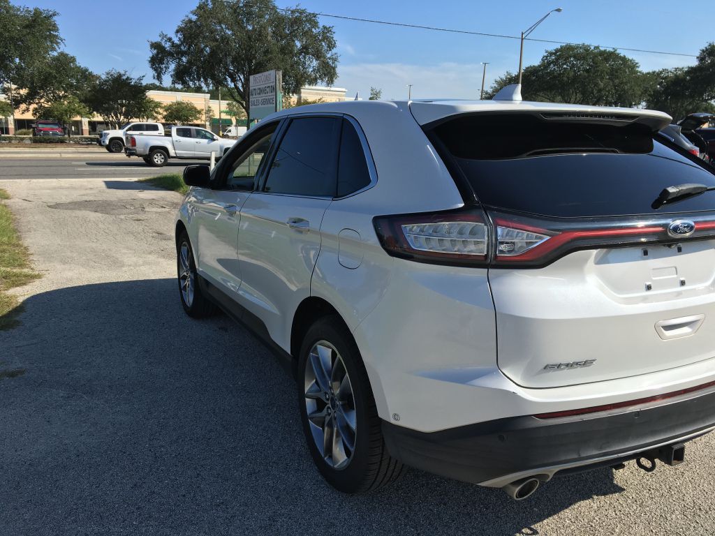 2015 Ford Edge Image 9