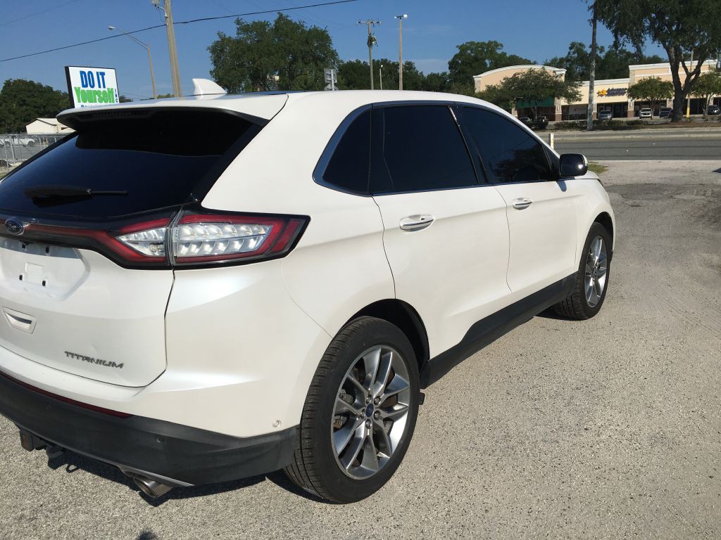 2015 Ford Edge Image 10