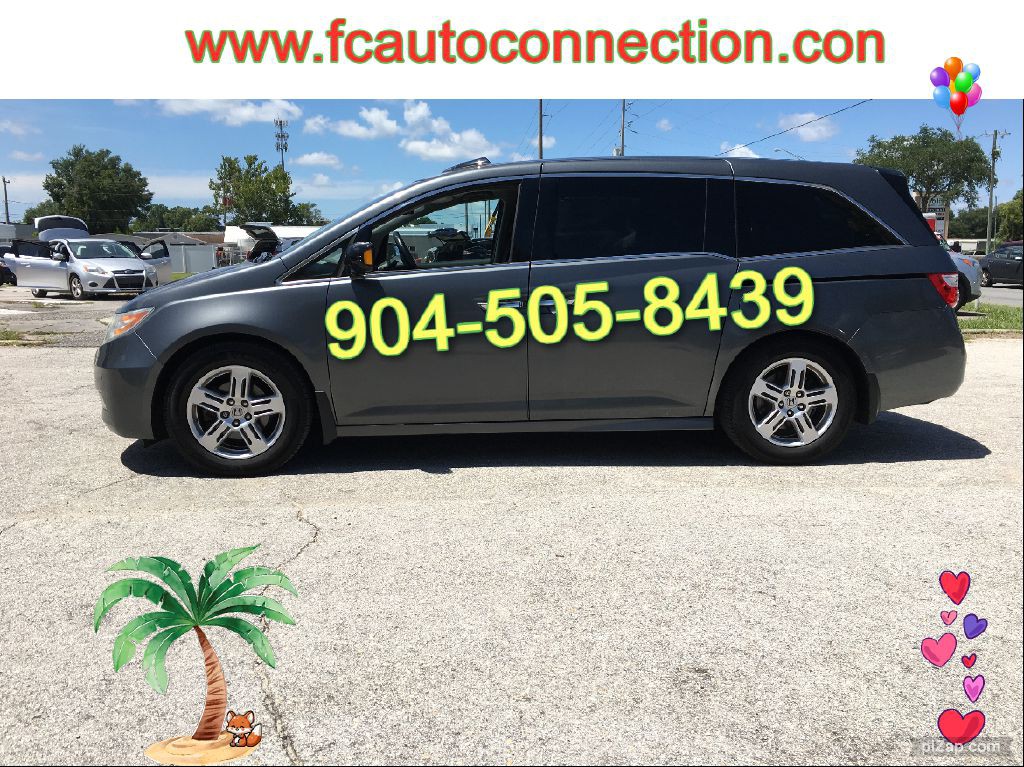 2013 Honda Odyssey Image 2