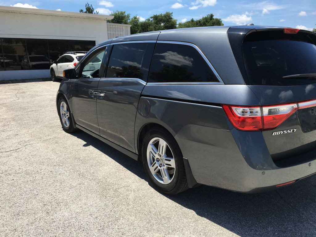 2013 Honda Odyssey Image 5