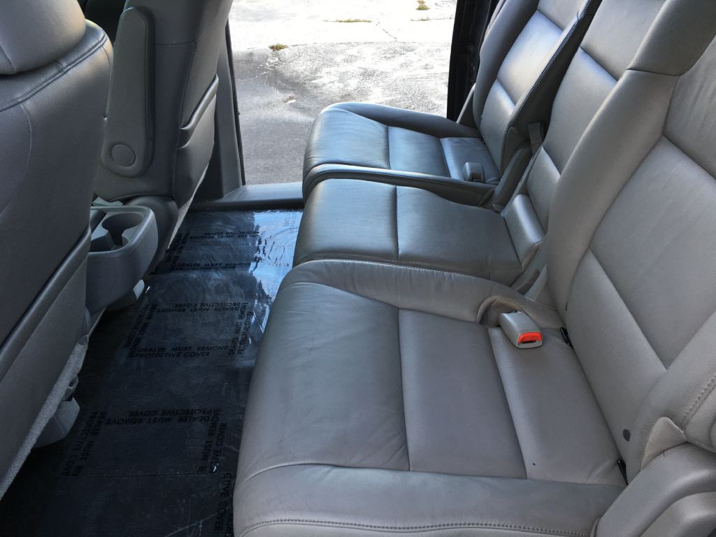 2013 Honda Odyssey Image 11
