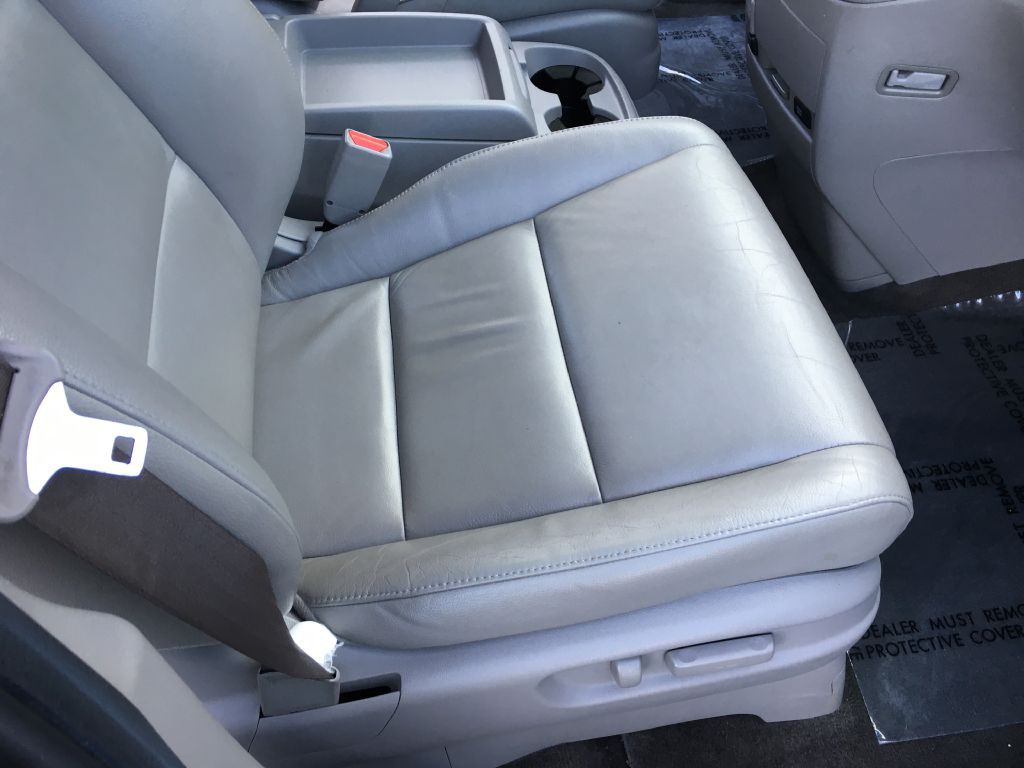 2013 Honda Odyssey Image 17