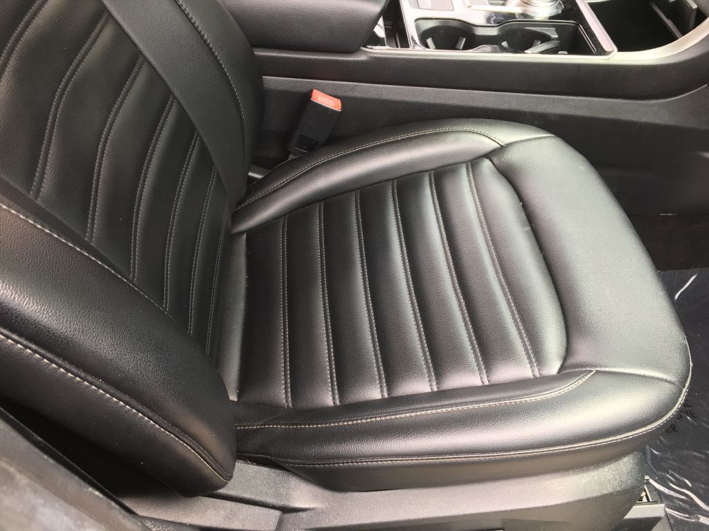 2020 Ford Edge Image 13