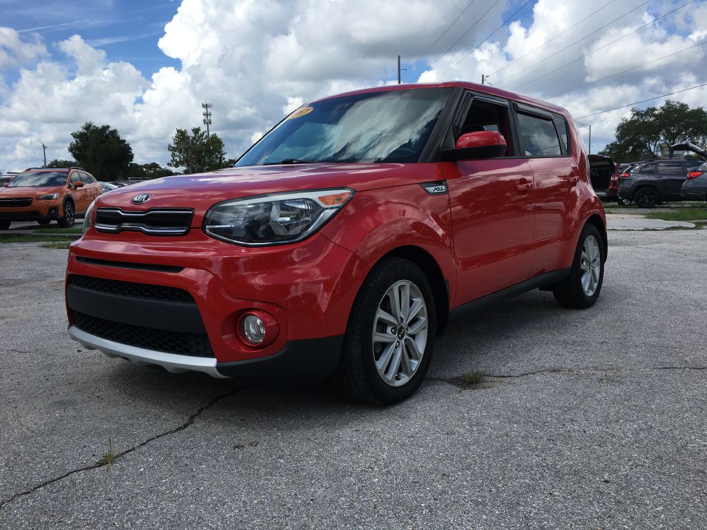 2017 Kia Soul Image 2