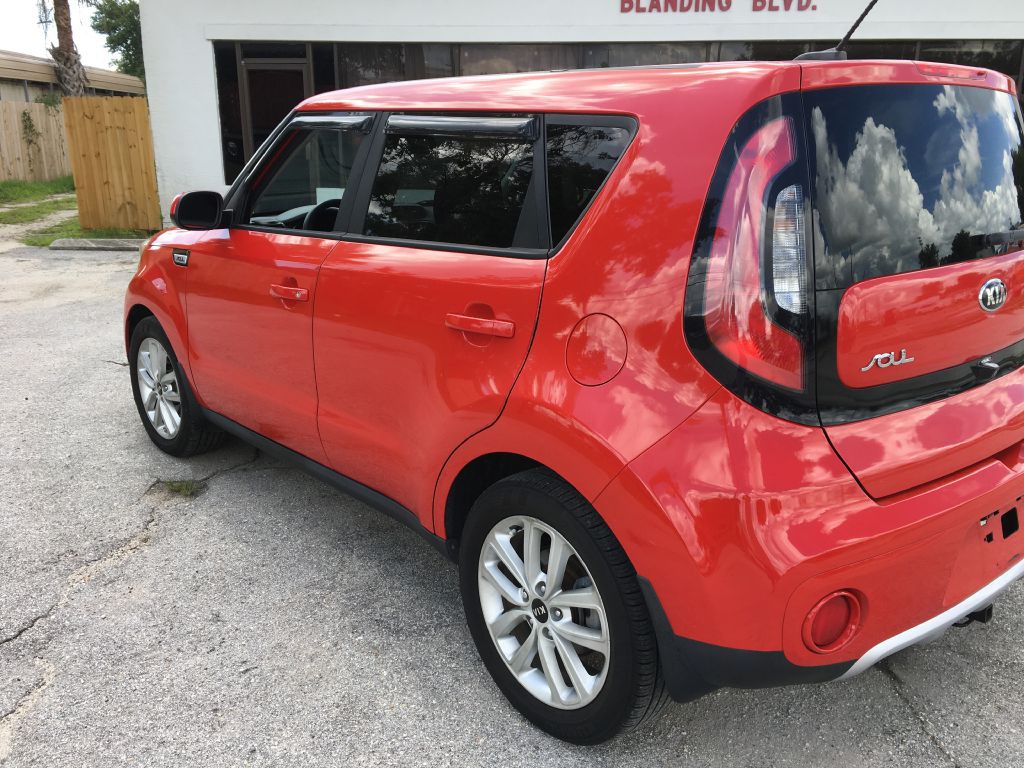 2017 Kia Soul Image 8