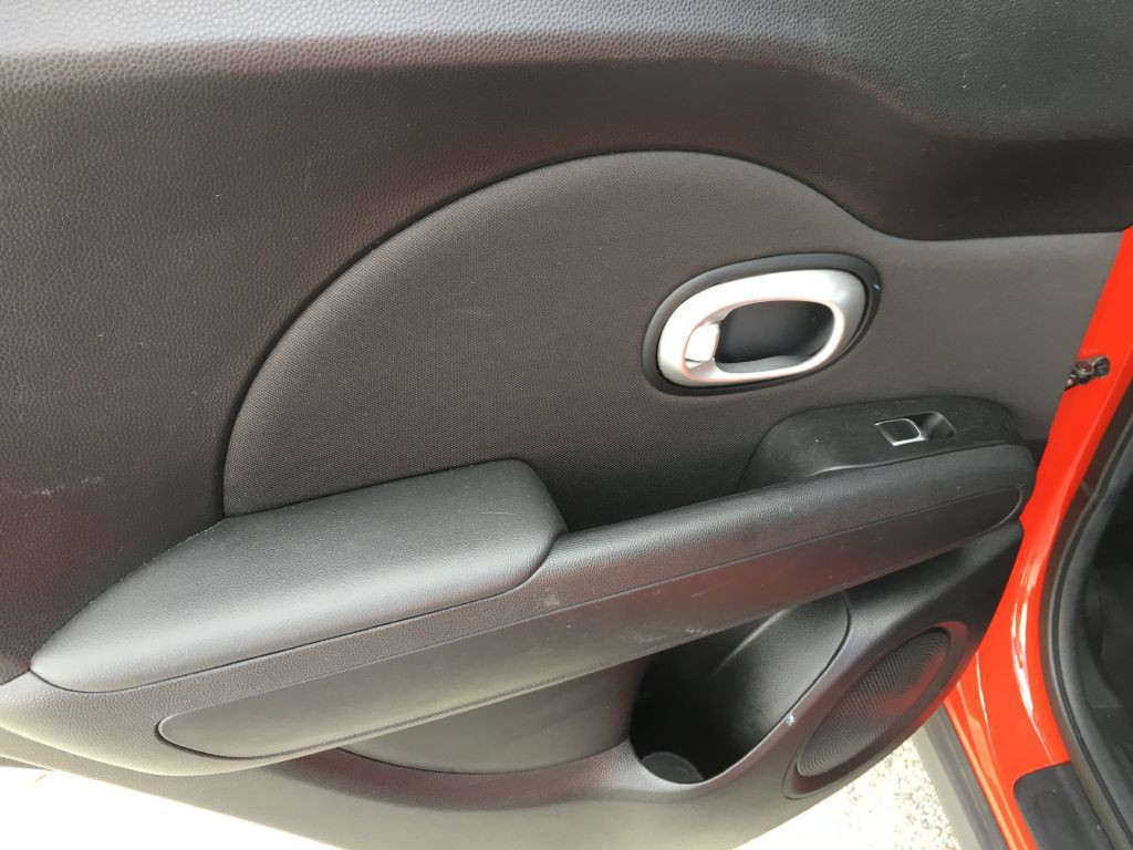 2017 Kia Soul Image 10