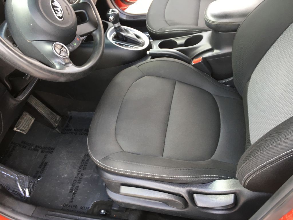 2017 Kia Soul Image 19
