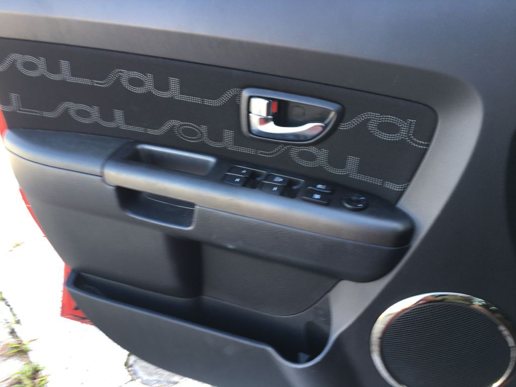 2013 Kia Soul Image 9