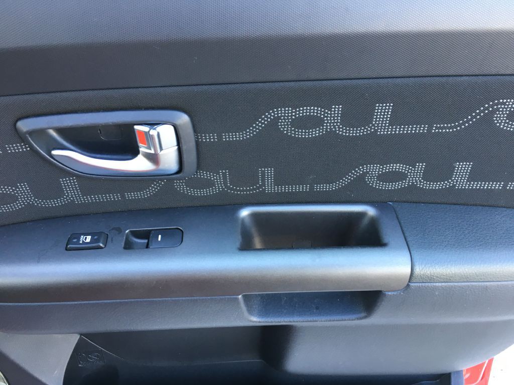2013 Kia Soul Image 13