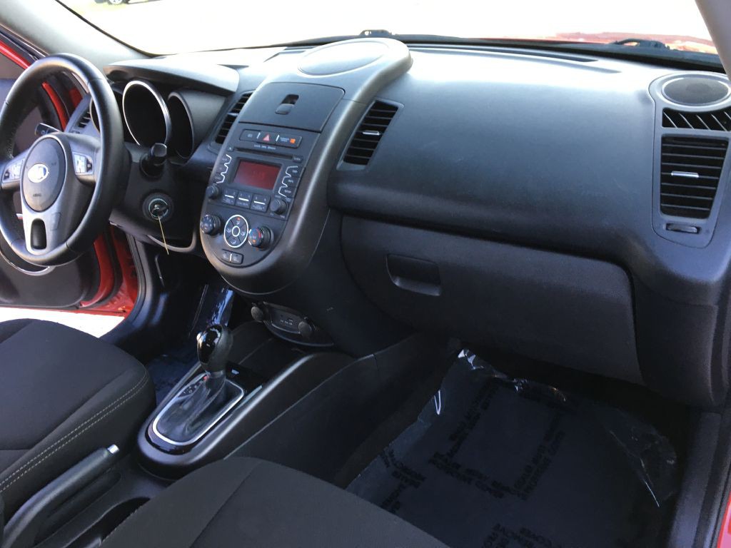 2013 Kia Soul Image 17